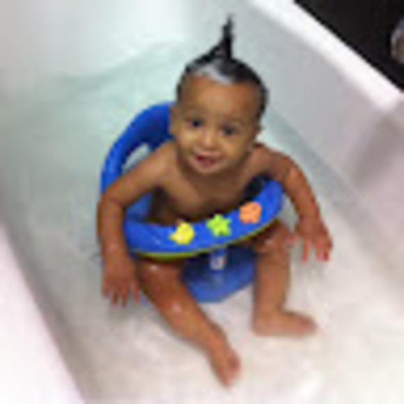 Meet your Posher, Kenneth - Picture 1 of 1